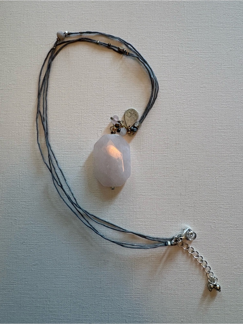 Delicate Layered Pendant Necklace in Light Gray
